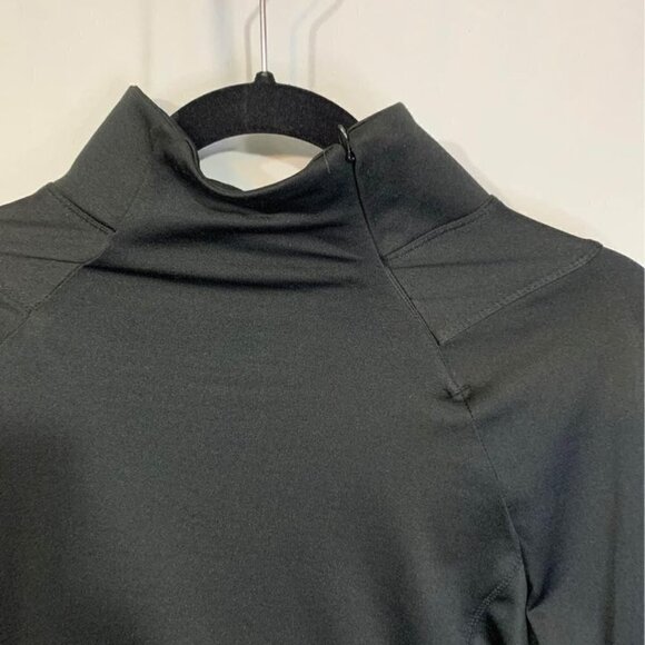 Woman’s running/athleisure layer. Black size large. Zipper mock neck. Ne… - Picture 2 of 10